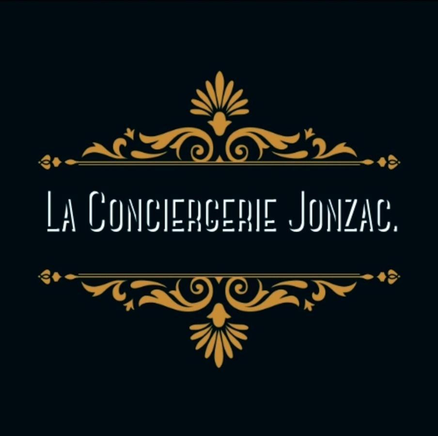 Laconciergeriejonzac, Residence Georgeon Buitenkant foto